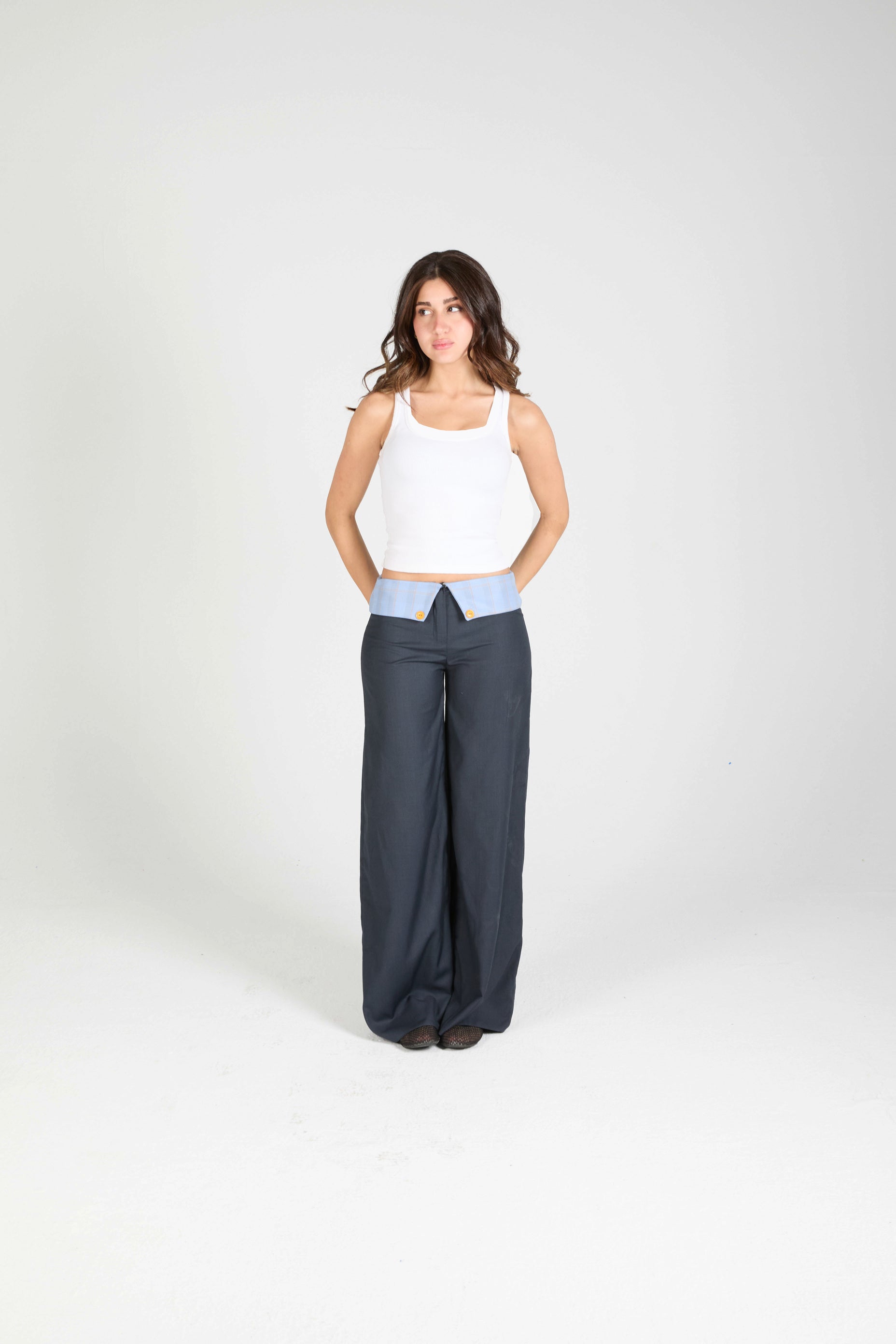 The Collar-Fold Waist